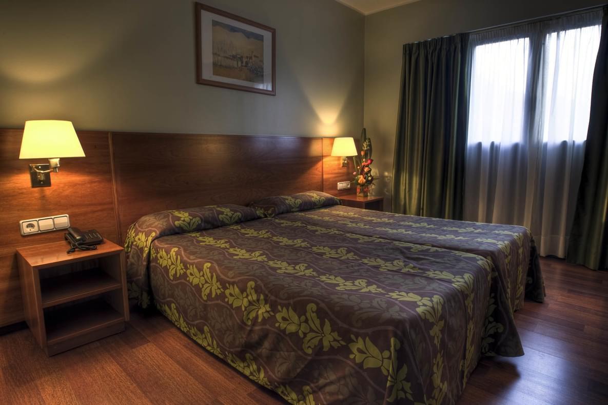 Zenit Diplomatic Hotell Andorra la Vella Exteriör bild