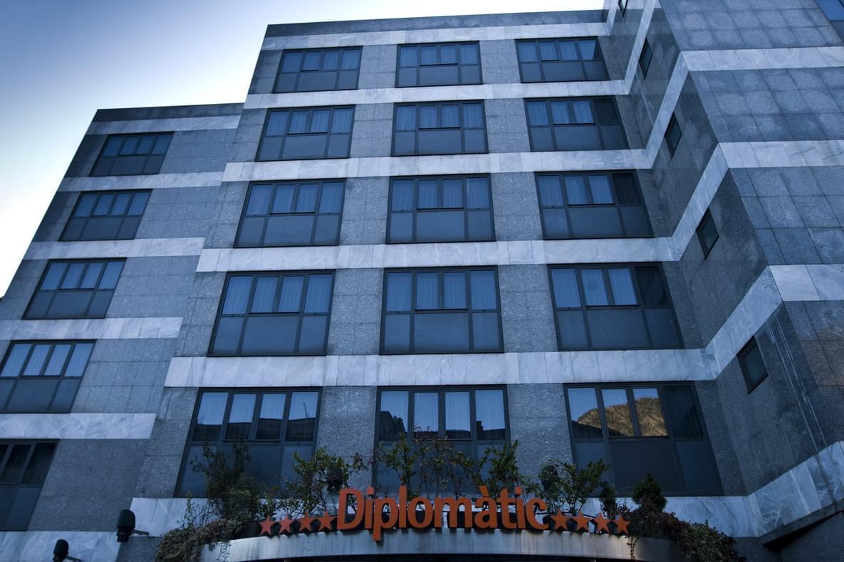 Zenit Diplomatic Hotell Andorra la Vella Exteriör bild