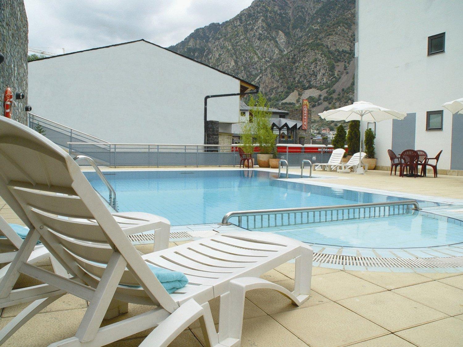 Zenit Diplomatic Hotell Andorra la Vella Exteriör bild