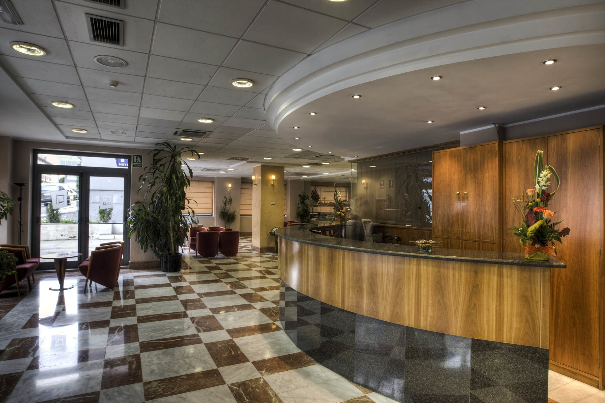 Zenit Diplomatic Hotell Andorra la Vella Exteriör bild